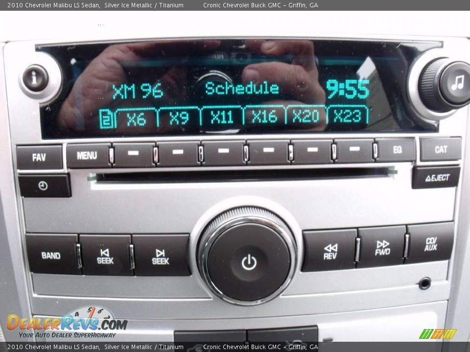 2010 Chevrolet Malibu LS Sedan Silver Ice Metallic / Titanium Photo #17