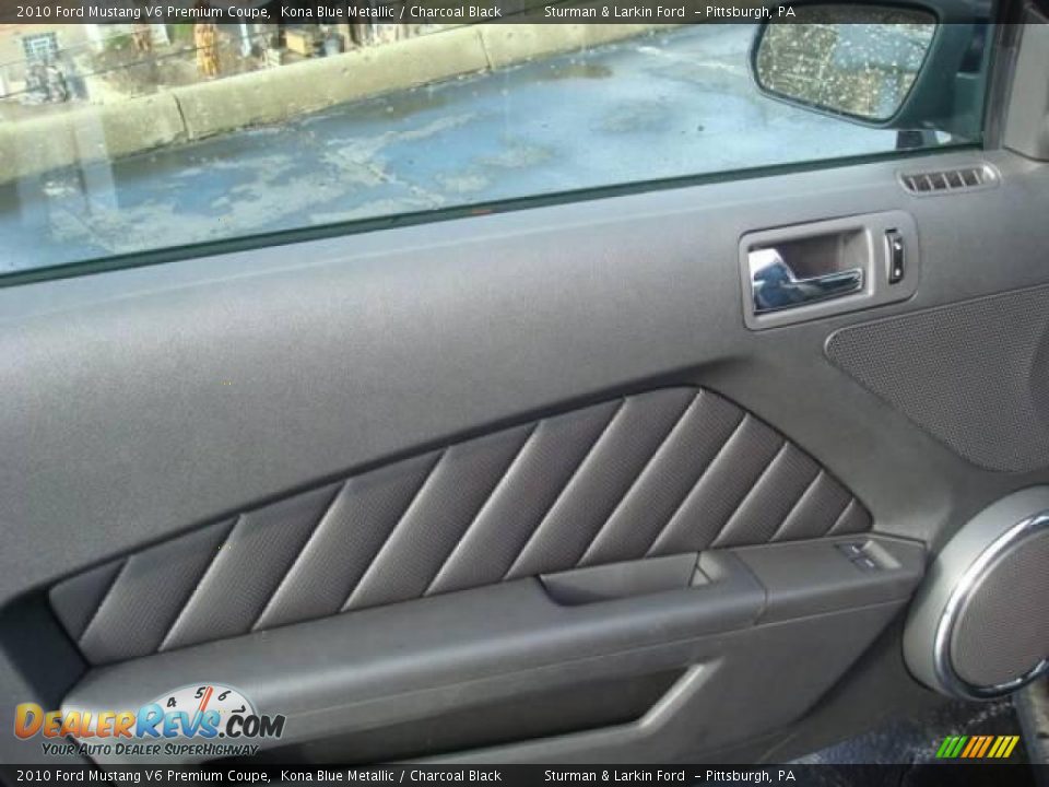 2010 Ford Mustang V6 Premium Coupe Kona Blue Metallic / Charcoal Black Photo #13