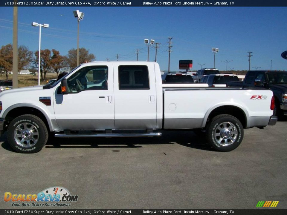 2010 Ford F250 Super Duty Lariat Crew Cab 4x4 Oxford White / Camel Photo #2