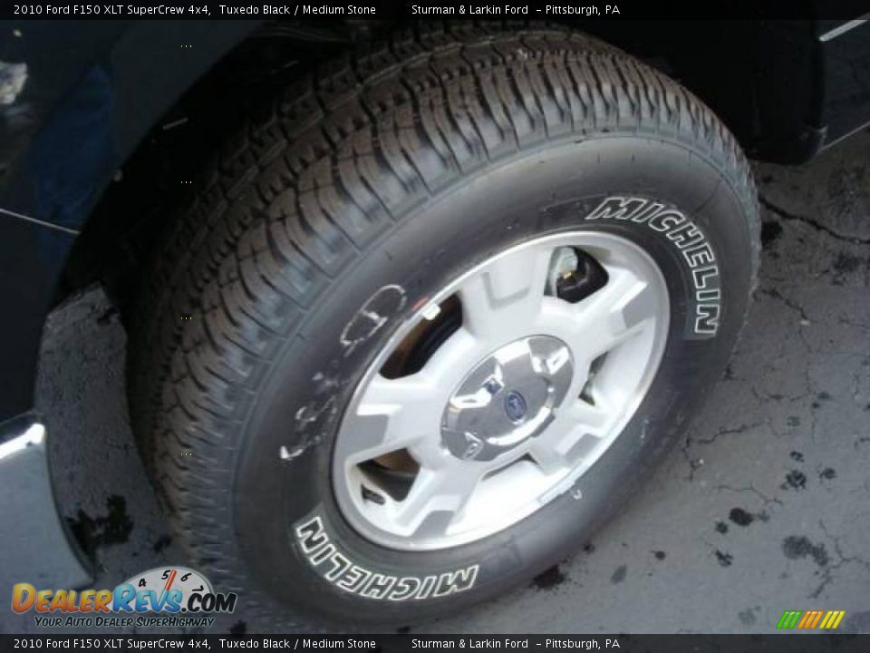 2010 Ford F150 XLT SuperCrew 4x4 Tuxedo Black / Medium Stone Photo #9