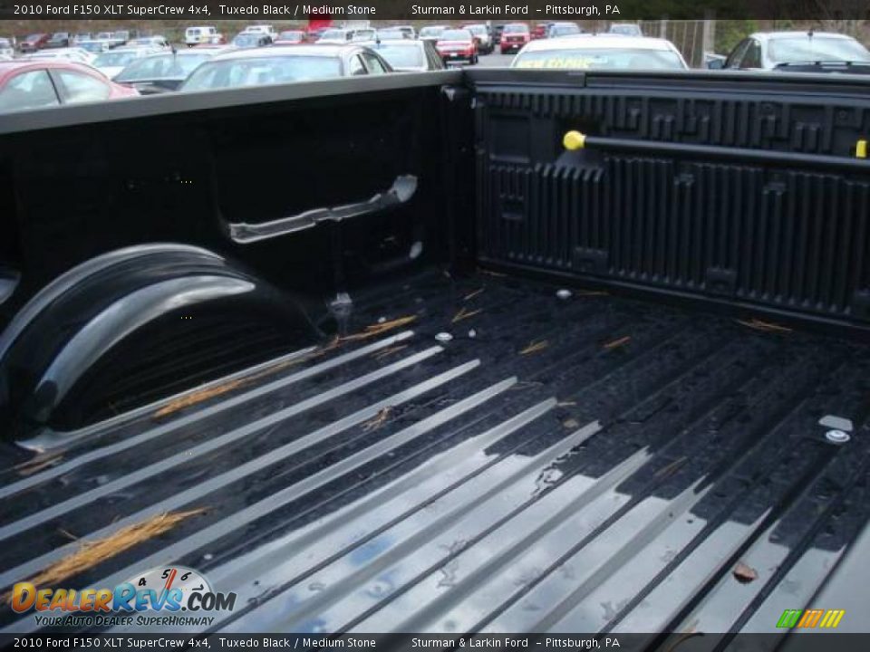 2010 Ford F150 XLT SuperCrew 4x4 Tuxedo Black / Medium Stone Photo #10