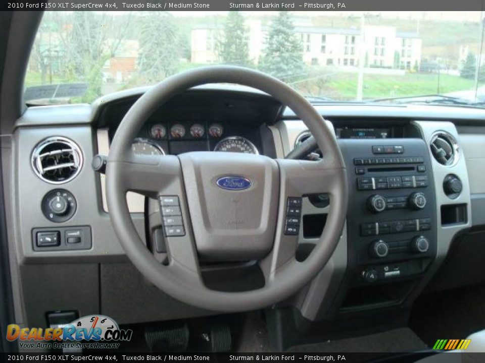 2010 Ford F150 XLT SuperCrew 4x4 Tuxedo Black / Medium Stone Photo #13