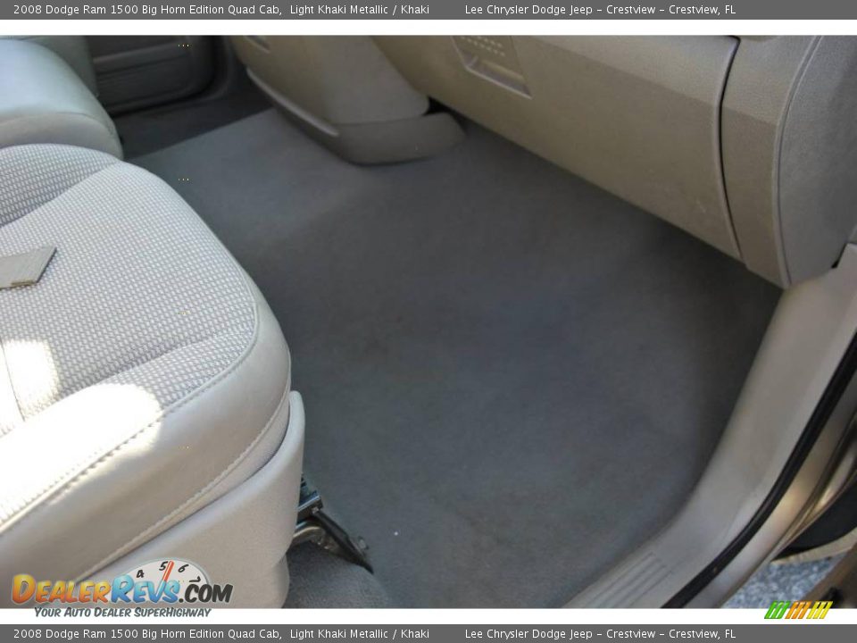 2008 Dodge Ram 1500 Big Horn Edition Quad Cab Light Khaki Metallic / Khaki Photo #26