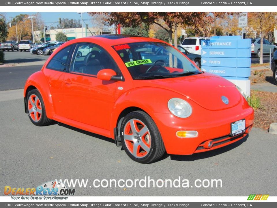 2002 Volkswagen New Beetle Special Edition Snap Orange Color Concept Coupe Snap Orange / Black/Orange Photo #1
