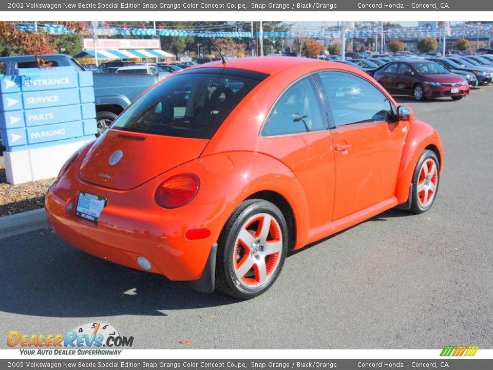 2002 Volkswagen New Beetle Special Edition Snap Orange Color Concept Coupe Snap Orange / Black/Orange Photo #3