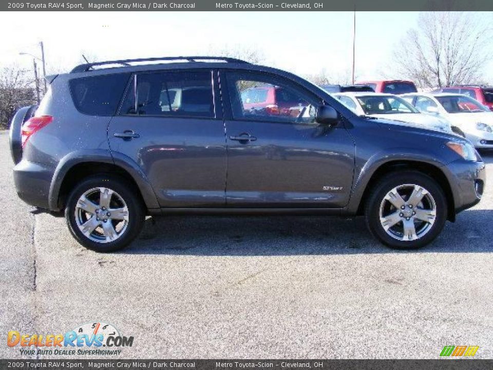 2009 Toyota RAV4 Sport Magnetic Gray Mica / Dark Charcoal Photo #2