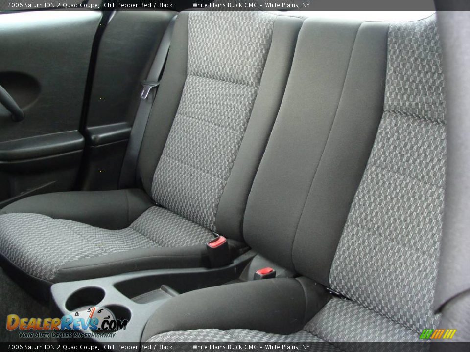 2006 Saturn ION 2 Quad Coupe Chili Pepper Red / Black Photo #17