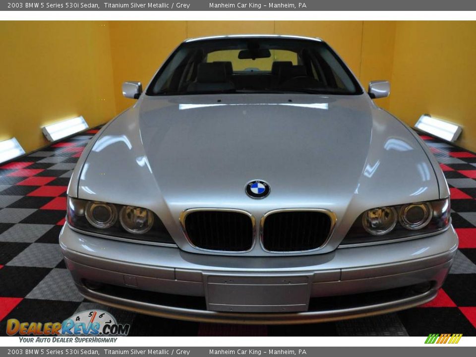 2003 BMW 5 Series 530i Sedan Titanium Silver Metallic / Grey Photo #2