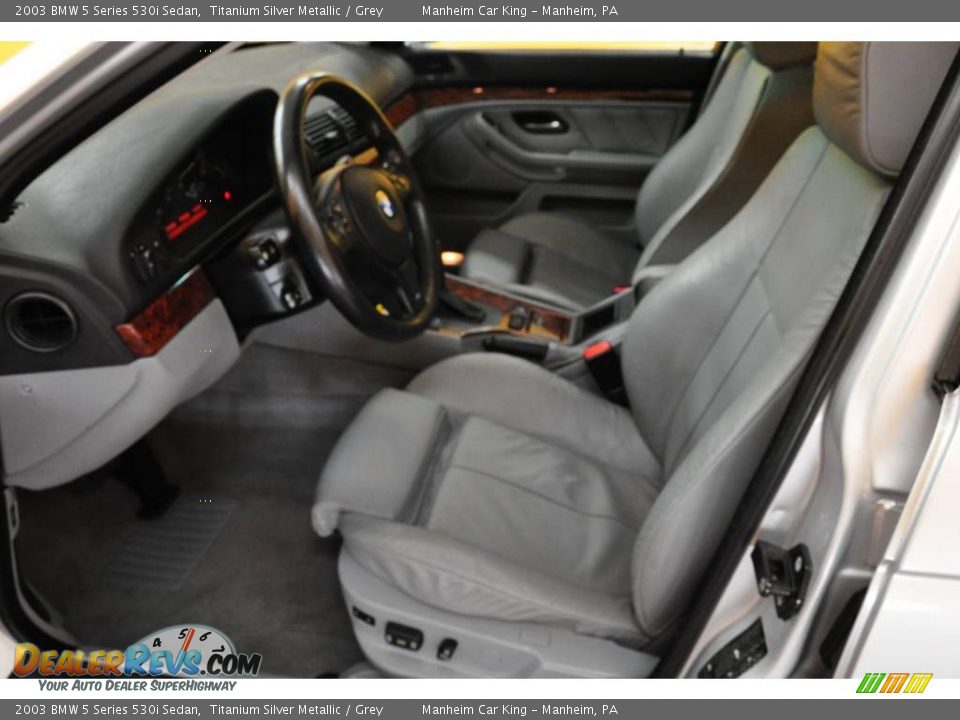 2003 BMW 5 Series 530i Sedan Titanium Silver Metallic / Grey Photo #13
