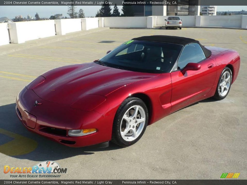 2004 Chevrolet Corvette Convertible Magnetic Red Metallic / Light Gray Photo #10