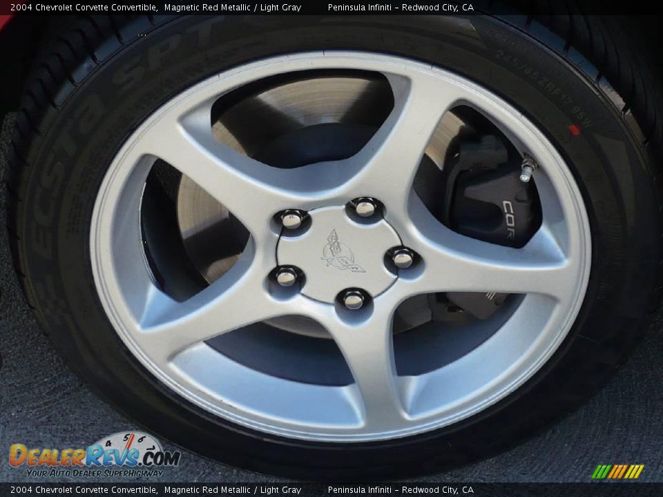 2004 Chevrolet Corvette Convertible Magnetic Red Metallic / Light Gray Photo #21