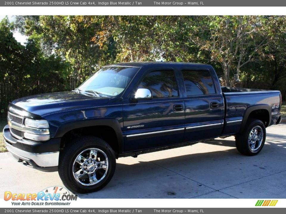 2001 Chevrolet Silverado 2500HD LS Crew Cab 4x4 Indigo Blue Metallic / Tan Photo #2