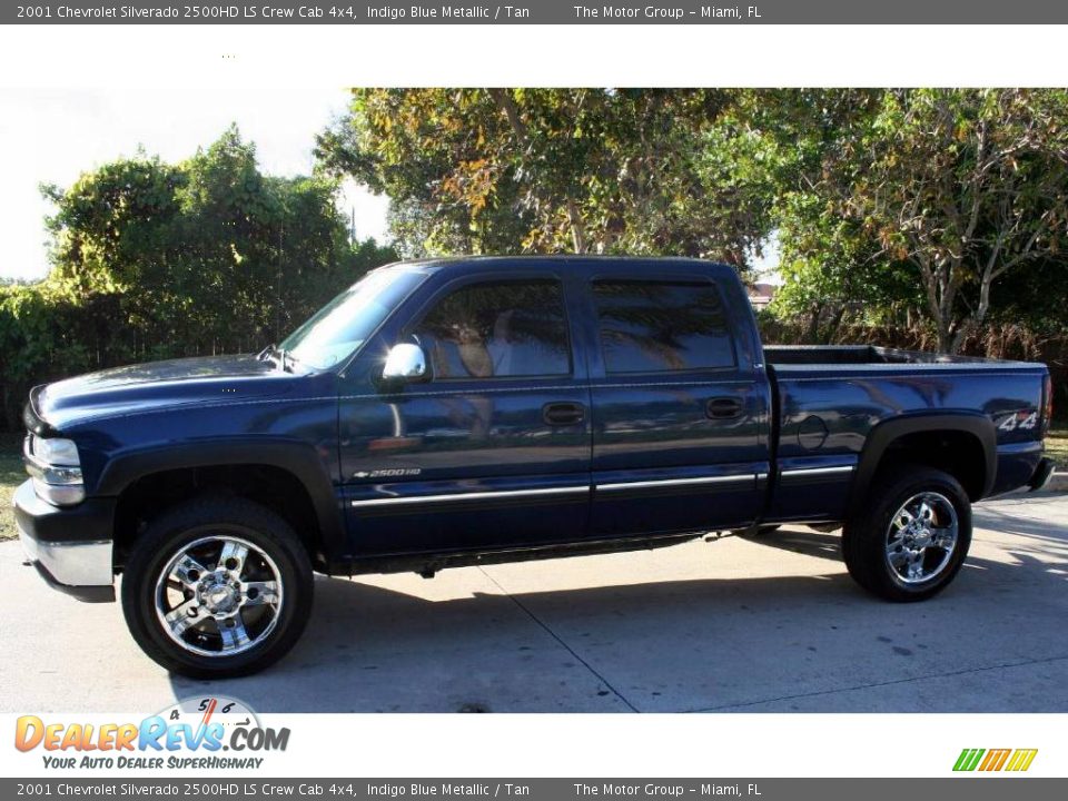 2001 Chevrolet Silverado 2500HD LS Crew Cab 4x4 Indigo Blue Metallic / Tan Photo #3