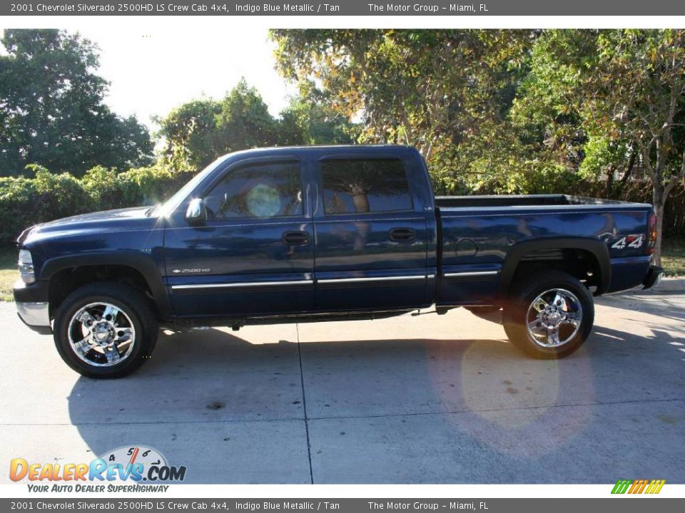 2001 Chevrolet Silverado 2500HD LS Crew Cab 4x4 Indigo Blue Metallic / Tan Photo #4