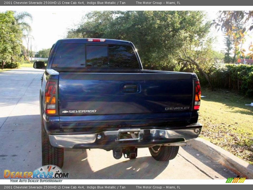 2001 Chevrolet Silverado 2500HD LS Crew Cab 4x4 Indigo Blue Metallic / Tan Photo #7