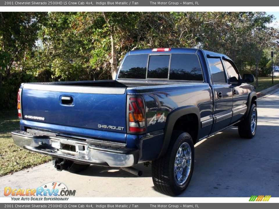 2001 Chevrolet Silverado 2500HD LS Crew Cab 4x4 Indigo Blue Metallic / Tan Photo #8