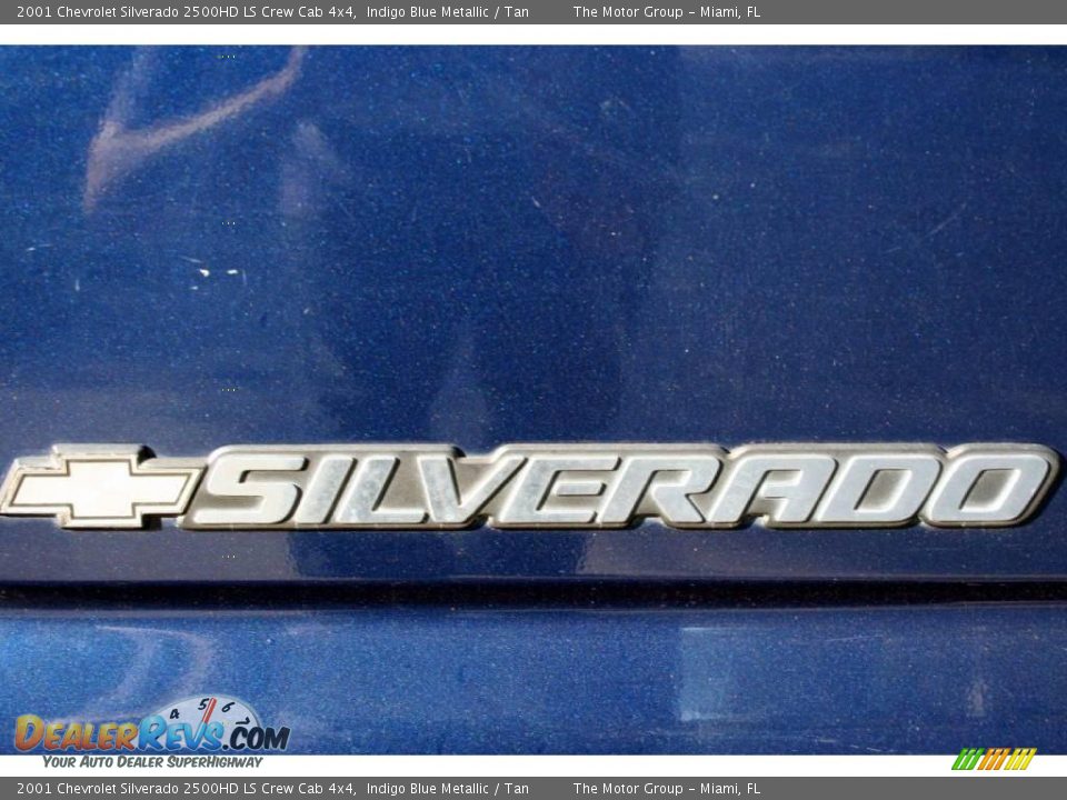 2001 Chevrolet Silverado 2500HD LS Crew Cab 4x4 Indigo Blue Metallic / Tan Photo #20