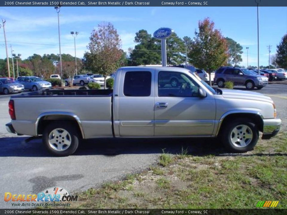 2006 Chevrolet Silverado 1500 Extended Cab Silver Birch Metallic / Dark Charcoal Photo #4