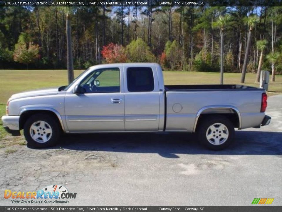 2006 Chevrolet Silverado 1500 Extended Cab Silver Birch Metallic / Dark Charcoal Photo #8