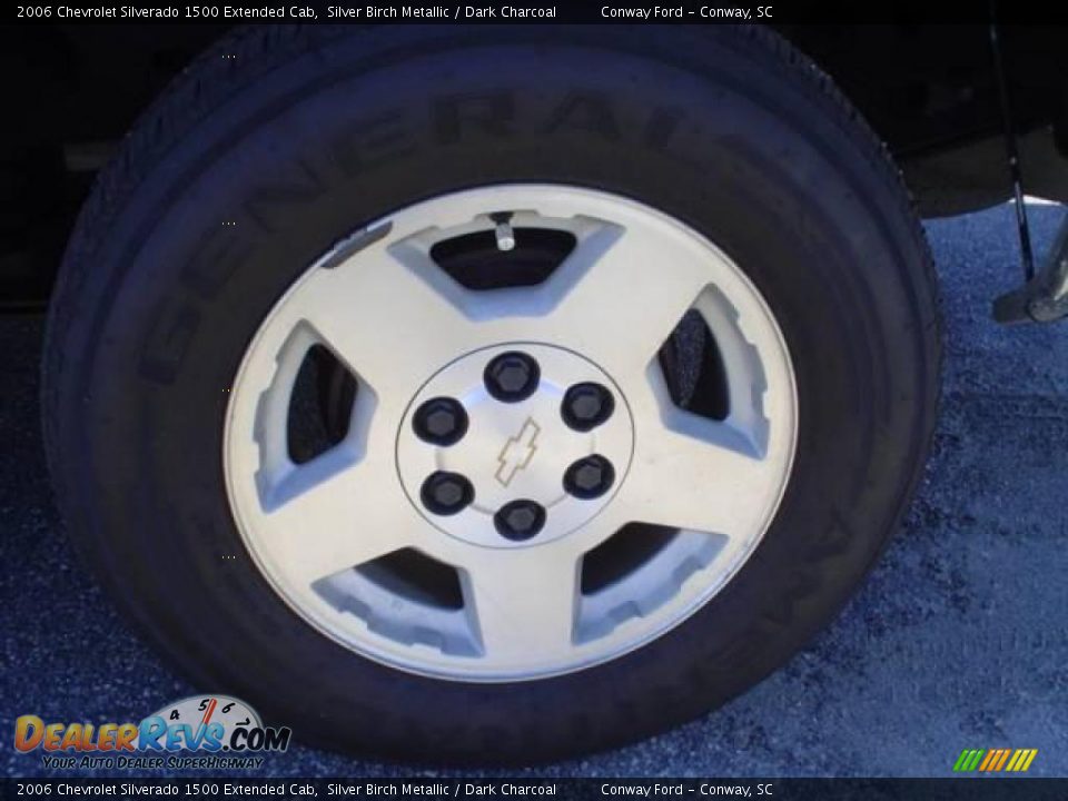 2006 Chevrolet Silverado 1500 Extended Cab Silver Birch Metallic / Dark Charcoal Photo #9