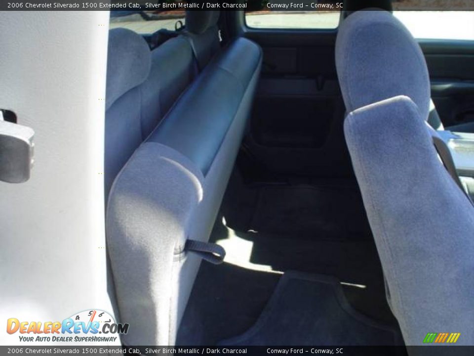 2006 Chevrolet Silverado 1500 Extended Cab Silver Birch Metallic / Dark Charcoal Photo #16