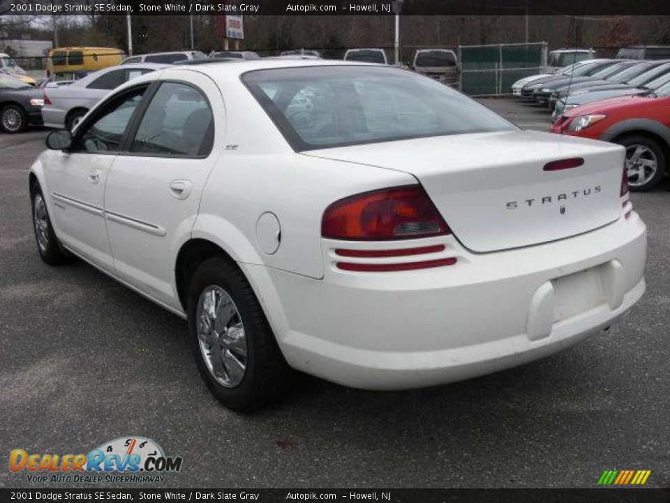 2001 Dodge Stratus SE Sedan Stone White / Dark Slate Gray Photo #7