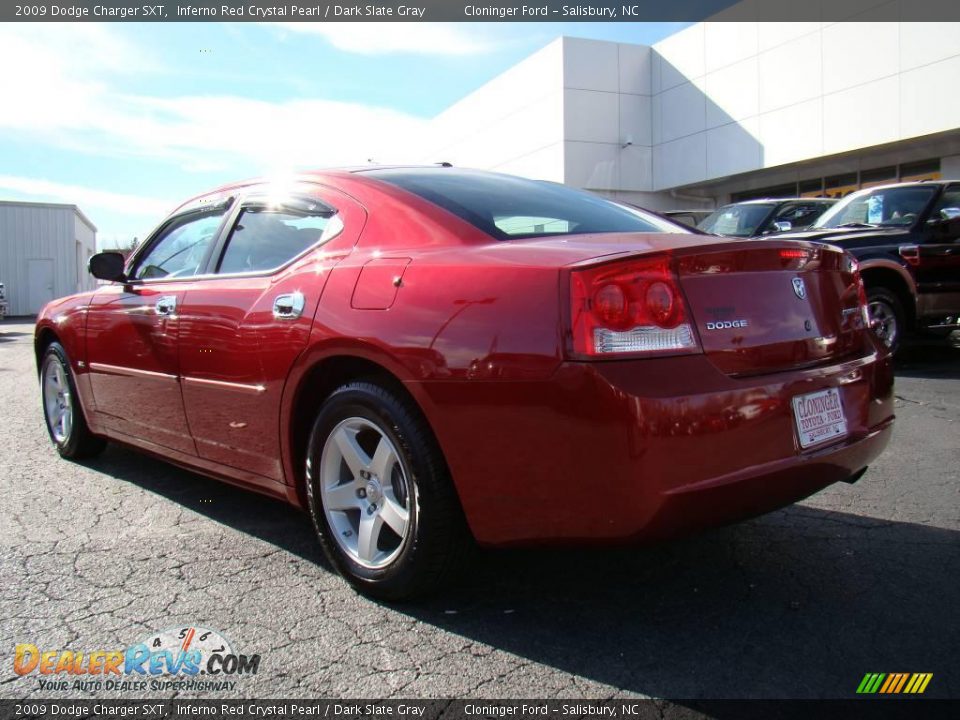 2009 Dodge Charger SXT Inferno Red Crystal Pearl / Dark Slate Gray Photo #24