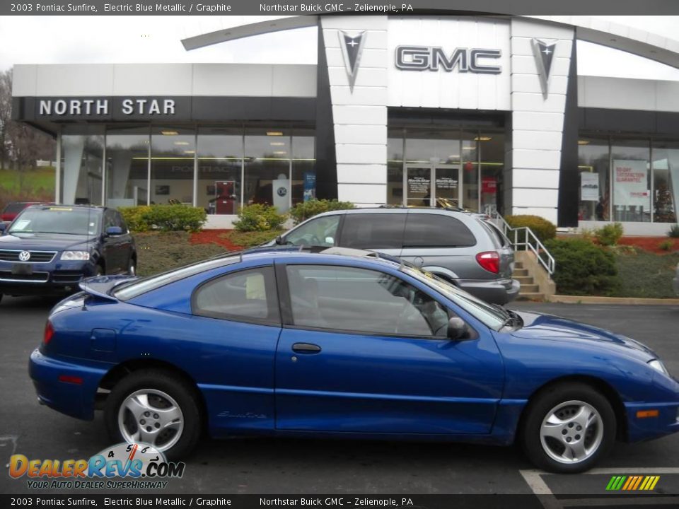 2003 Pontiac Sunfire Electric Blue Metallic / Graphite Photo #1
