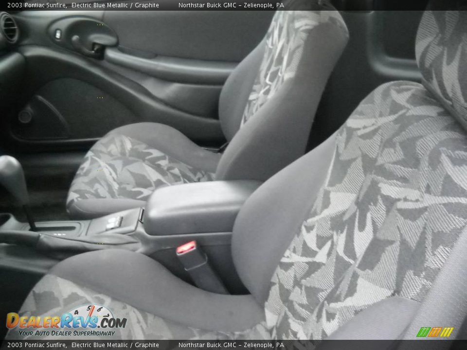 2003 Pontiac Sunfire Electric Blue Metallic / Graphite Photo #8
