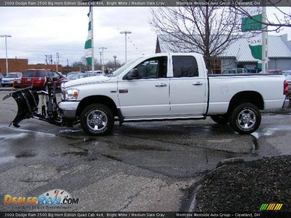 2009 Dodge Ram 2500 Big Horn Edition Quad Cab 4x4 Bright White / Medium Slate Gray Photo #3