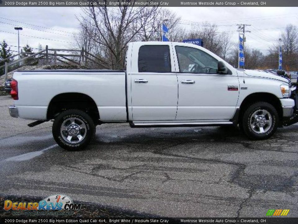 2009 Dodge Ram 2500 Big Horn Edition Quad Cab 4x4 Bright White / Medium Slate Gray Photo #10