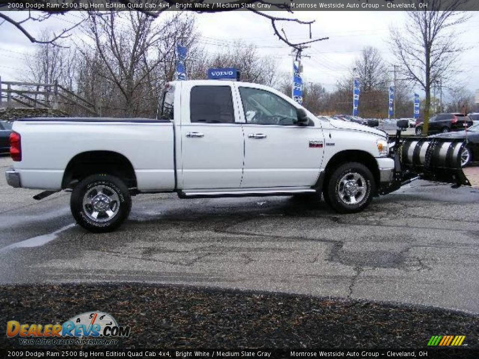 2009 Dodge Ram 2500 Big Horn Edition Quad Cab 4x4 Bright White / Medium Slate Gray Photo #11