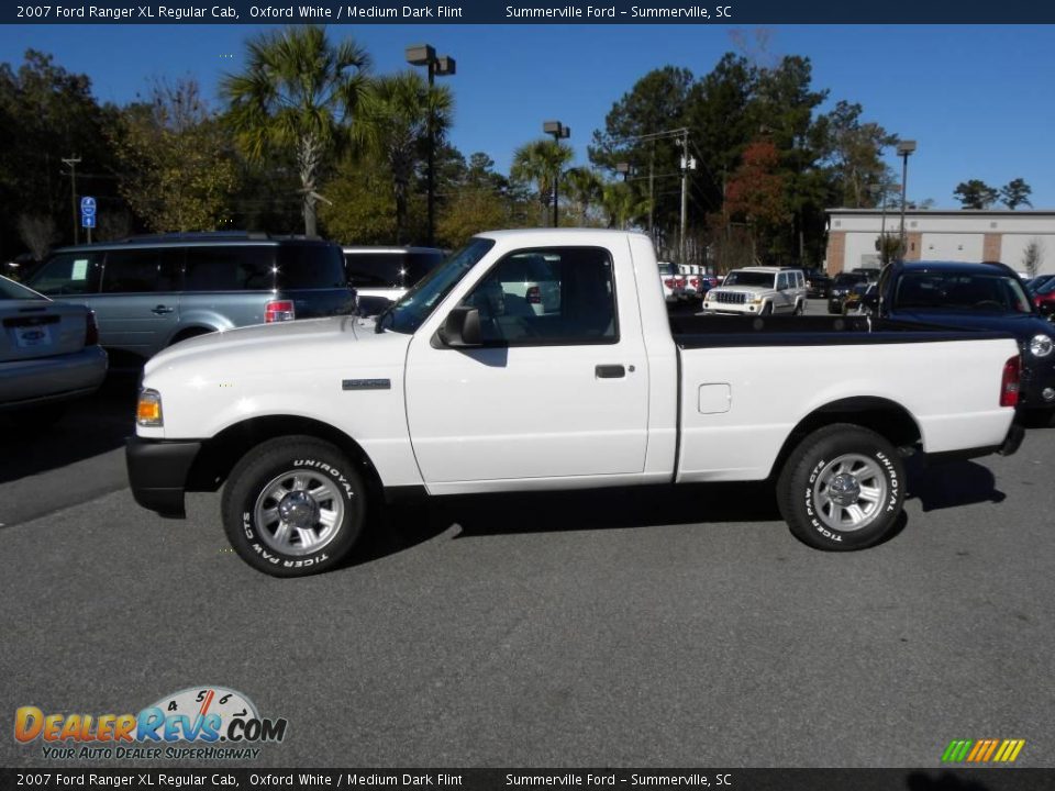 2007 Ford Ranger XL Regular Cab Oxford White / Medium Dark Flint Photo #2
