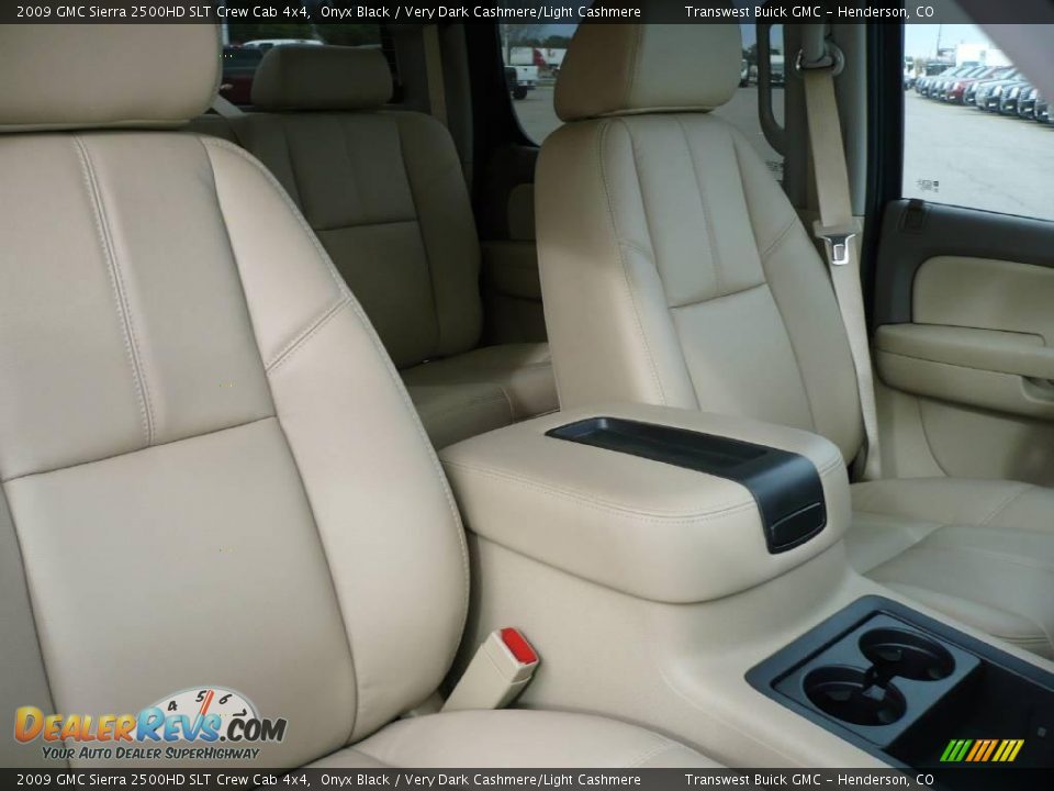 2009 GMC Sierra 2500HD SLT Crew Cab 4x4 Onyx Black / Very Dark Cashmere/Light Cashmere Photo #5