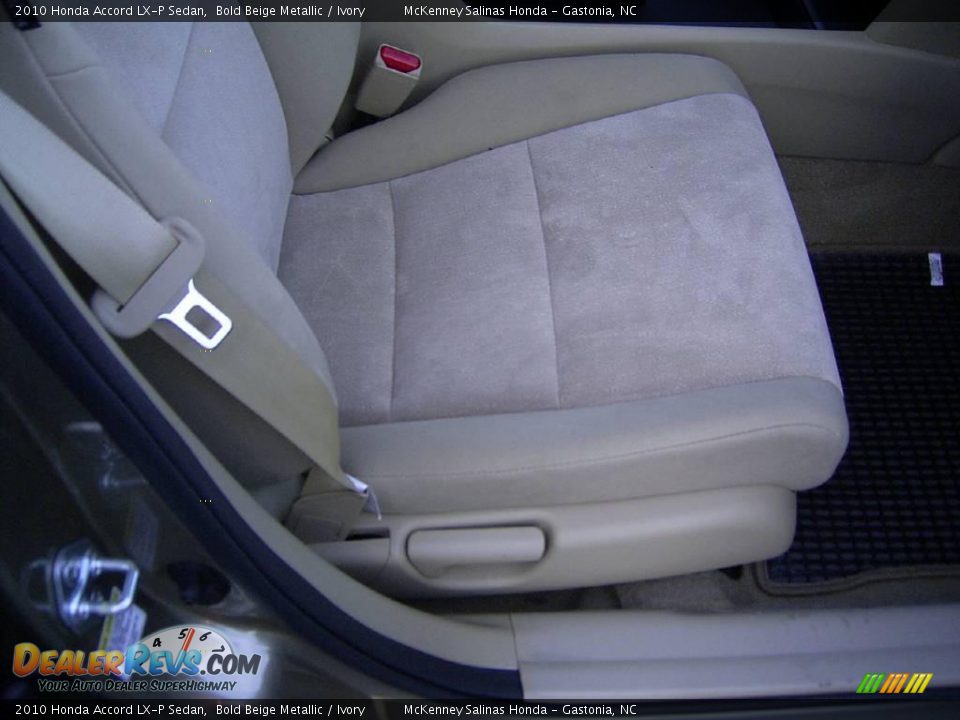 2010 Honda Accord LX-P Sedan Bold Beige Metallic / Ivory Photo #14