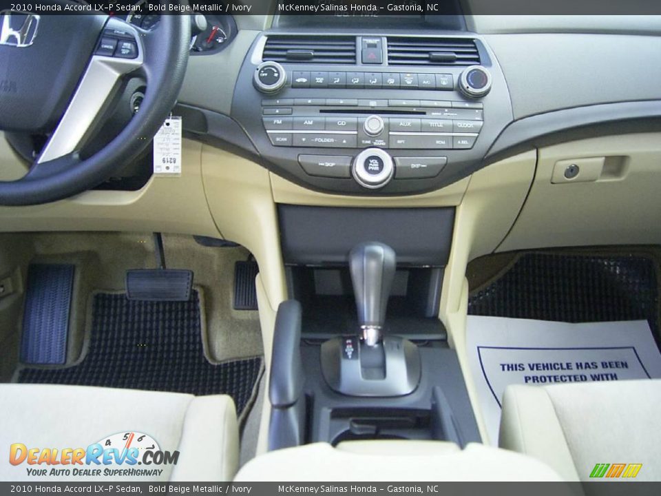 2010 Honda Accord LX-P Sedan Bold Beige Metallic / Ivory Photo #22