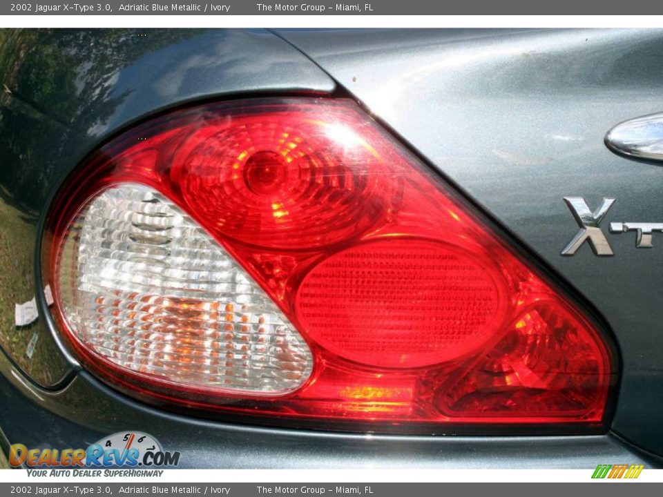 2002 Jaguar X-Type 3.0 Adriatic Blue Metallic / Ivory Photo #13