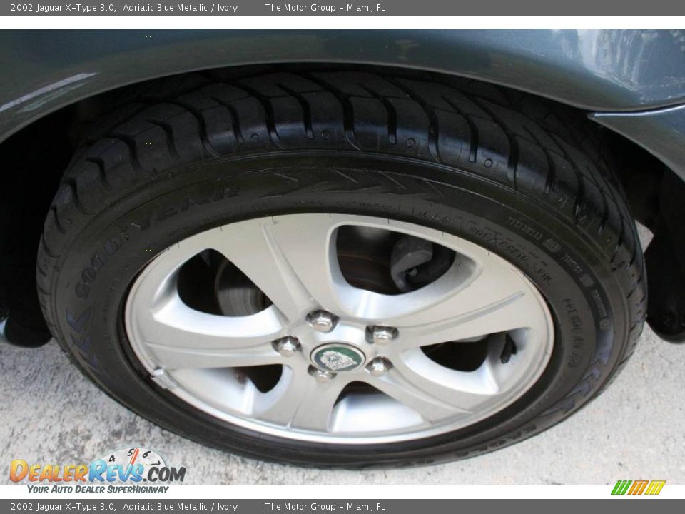 2002 Jaguar X-Type 3.0 Adriatic Blue Metallic / Ivory Photo #24