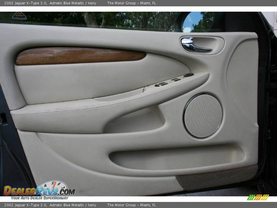 2002 Jaguar X-Type 3.0 Adriatic Blue Metallic / Ivory Photo #25