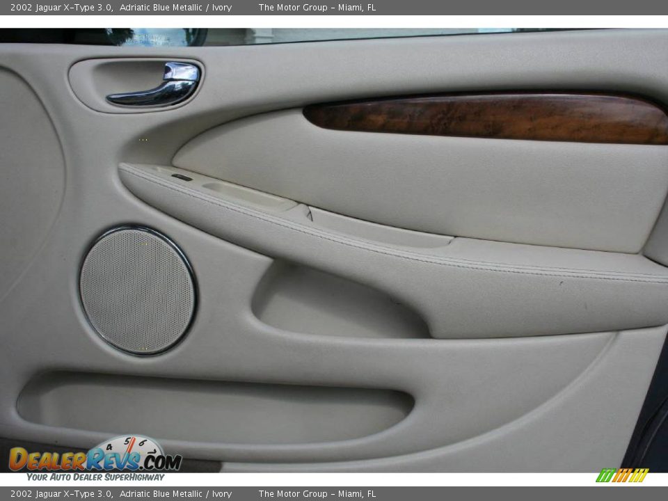 2002 Jaguar X-Type 3.0 Adriatic Blue Metallic / Ivory Photo #26