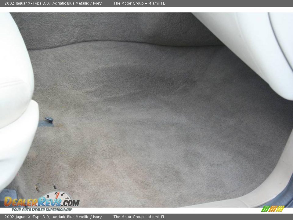 2002 Jaguar X-Type 3.0 Adriatic Blue Metallic / Ivory Photo #34