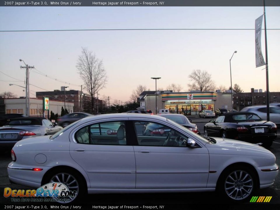 2007 Jaguar X-Type 3.0 White Onyx / Ivory Photo #8