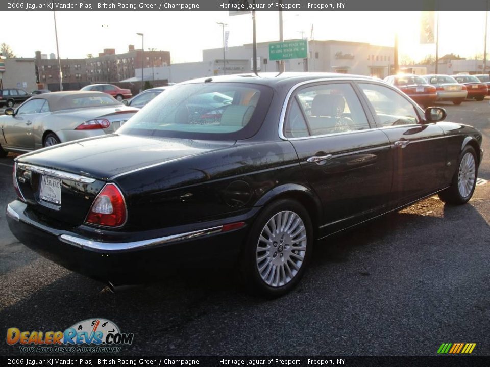 2006 Jaguar XJ Vanden Plas British Racing Green / Champagne Photo #7