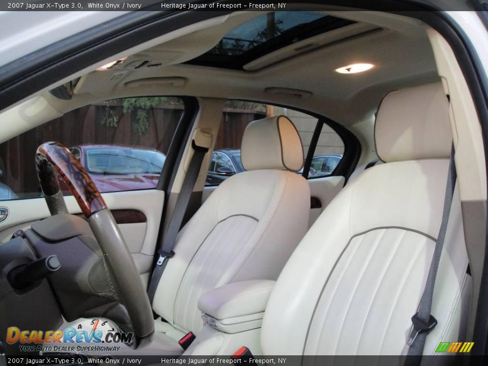 2007 Jaguar X-Type 3.0 White Onyx / Ivory Photo #14