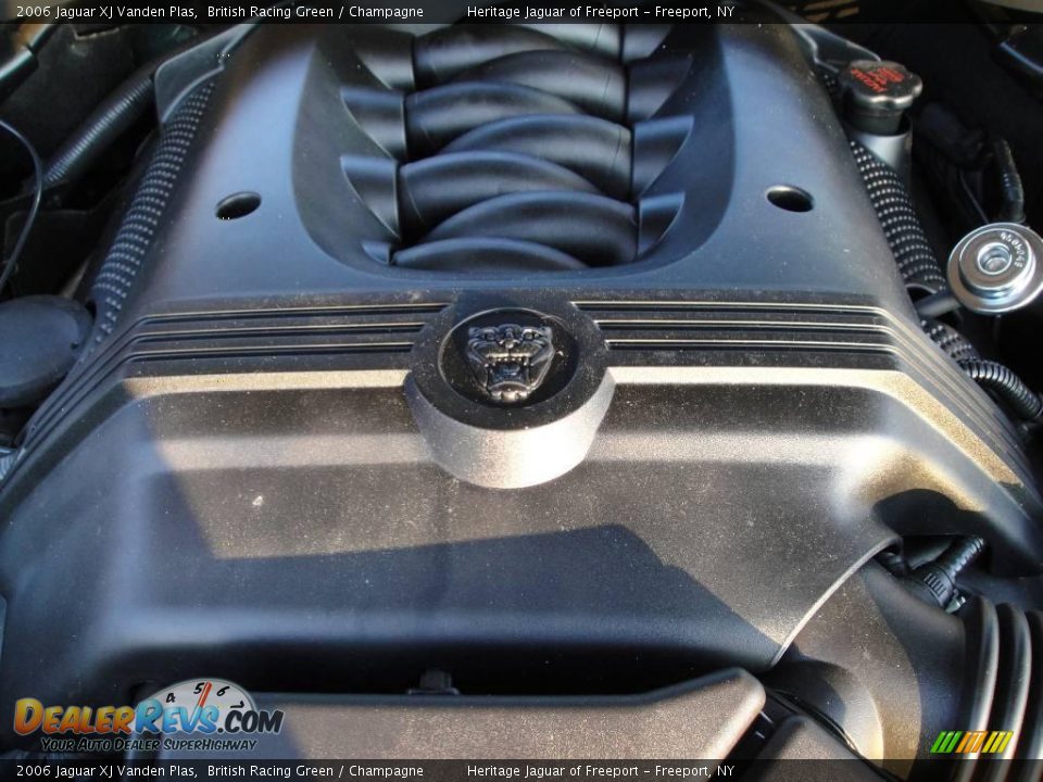 2006 Jaguar XJ Vanden Plas British Racing Green / Champagne Photo #10