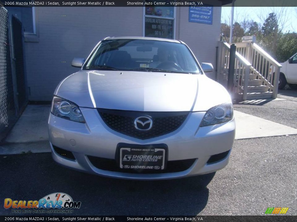 2006 Mazda MAZDA3 i Sedan Sunlight Silver Metallic / Black Photo #1