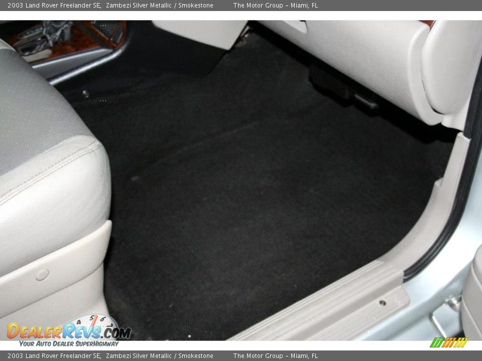 2003 Land Rover Freelander SE Zambezi Silver Metallic / Smokestone Photo #30