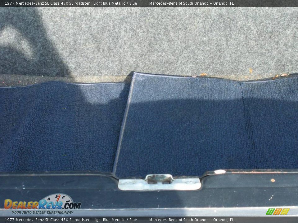1977 Mercedes-Benz SL Class 450 SL roadster Light Blue Metallic / Blue Photo #23