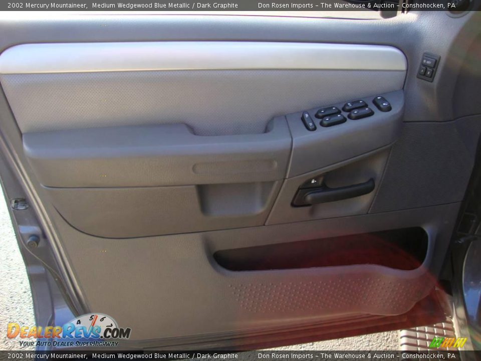 2002 Mercury Mountaineer Medium Wedgewood Blue Metallic / Dark Graphite Photo #13