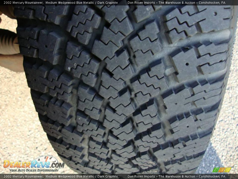 2002 Mercury Mountaineer Medium Wedgewood Blue Metallic / Dark Graphite Photo #30